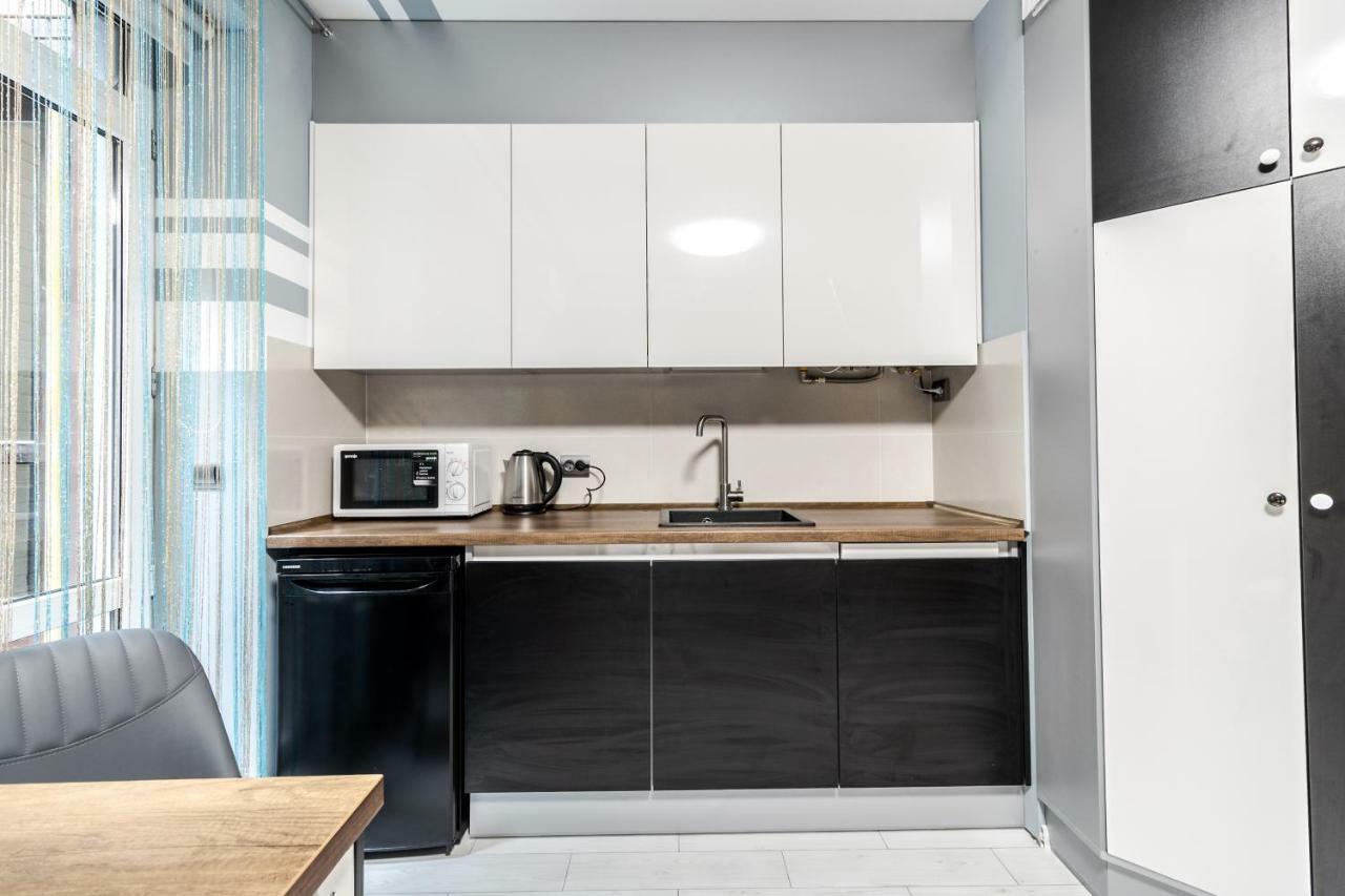 Balabana Red Apartment 利沃夫 外观 照片