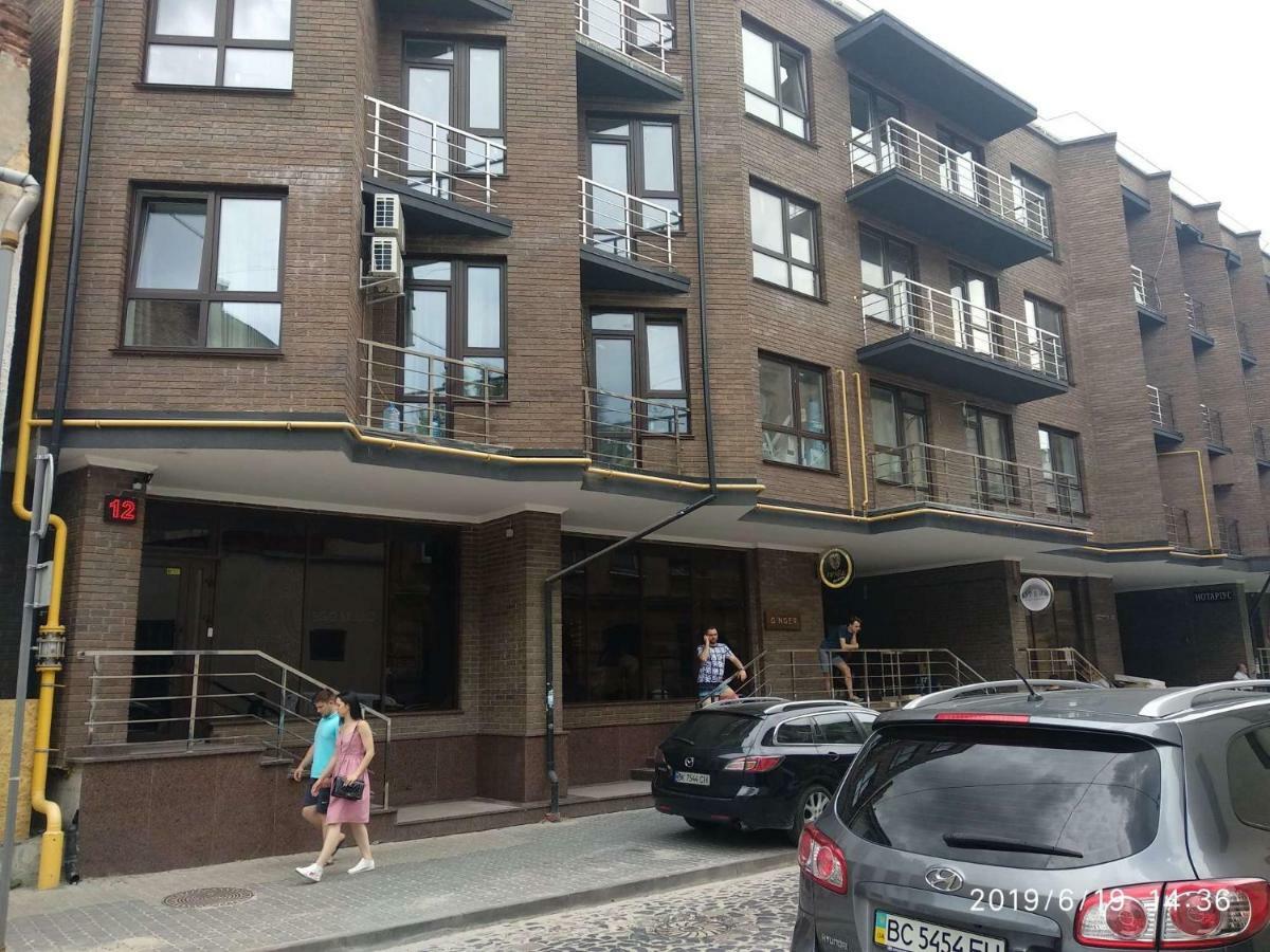 Balabana Red Apartment 利沃夫 外观 照片